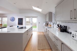 Kitchen- click for photo gallery